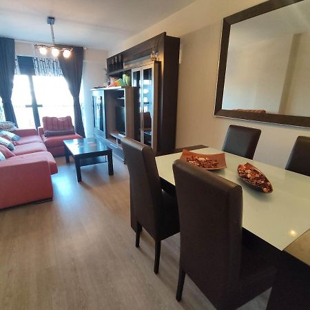 Precioso Apartamento Con Terraza, Pistas De Padel Y Piscinas Leilighet Castro Urdiales Eksteriør bilde