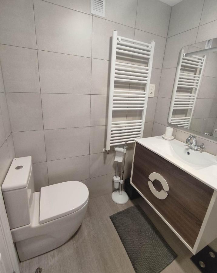 Precioso Apartamento Con Terraza, Pistas De Padel Y Piscinas Leilighet Castro Urdiales Eksteriør bilde